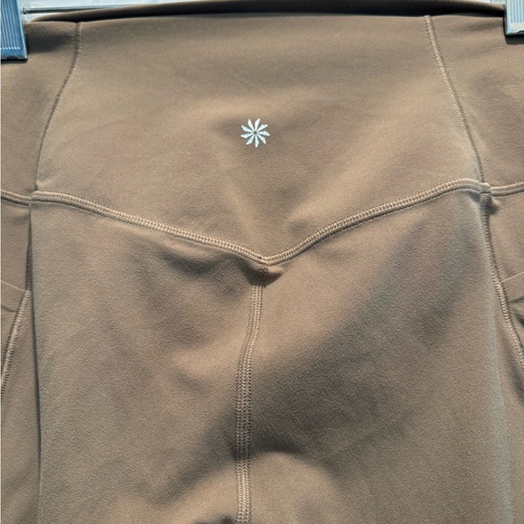 Athleta Salutation Stash High Rise 7/8 Legging - Picture 4 of 11